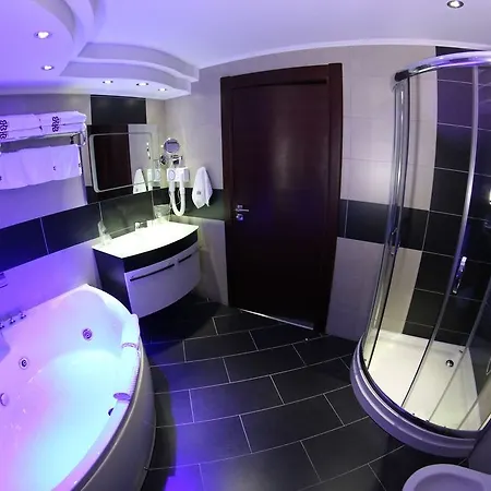 Отель Bosna 4*